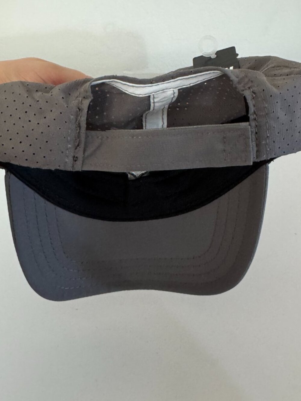 Pukka Blackstone Gray Tech Cap | SPF 50 Performance Hat | NWT - Picture 2 of 2